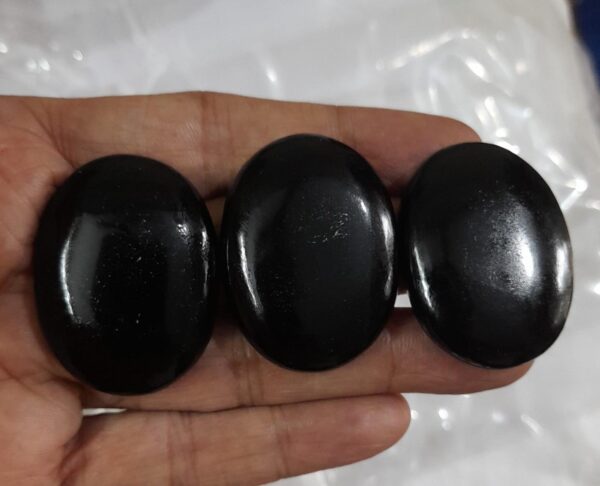 Wholesale Black Obsidian Flat Palm Stones-Therapy Worry Stones (1 Bunch of 50 Pieces)