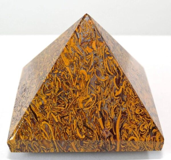 Wholesale Natural Crystal Mariam Jasper Gemstone Pyramid