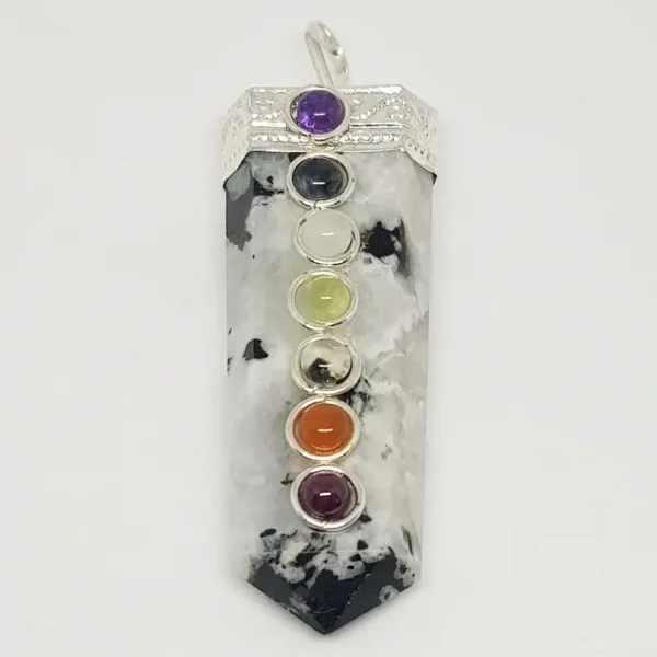 Wholesale Natural Stone Cream Moonstone Chip Pendents With Seven Chakra Gemstone Beads-Gemstone Seven Chakra Chip Beads Pendents