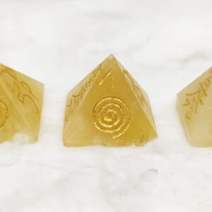 Wholesale Yellow Aventurine Reiki Engraved Gemstone Pyramid